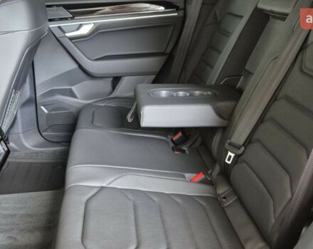 Фольксваген Туарег, объемом двигателя 2.97 л и пробегом 0 тыс. км за 72176 $, фото 24 на Automoto.ua