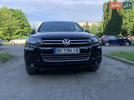 Фольксваген Туарег 2014 у Рівному на Automoto.ua Фольксваген Туарег, об'ємом двигуна 3 л та пробігом 249 тис. км за 26500 $, фото 1 на Automoto.ua