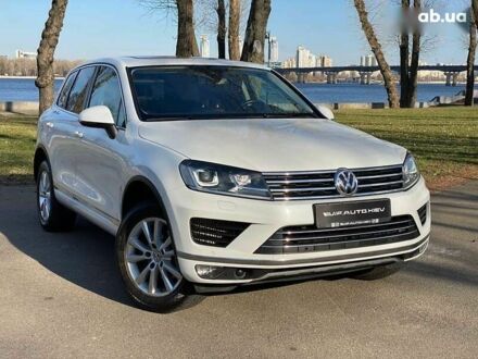 Фольксваген Туарег 2015 в Киеве на Automoto.ua Фольксваген Туарег, объемом двигателя 3 л и пробегом 260 тыс. км за 29999 $, фото 1 на Automoto.ua