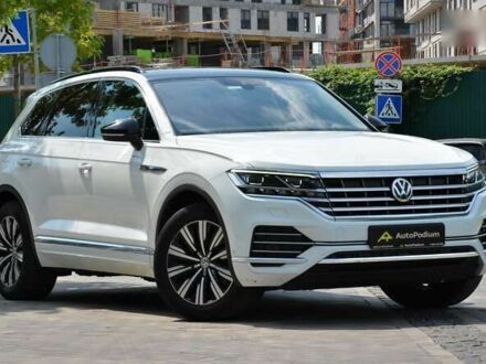 Фольксваген Туарег, объемом двигателя 3 л и пробегом 260 тыс. км за 37700 $, фото 1 на Automoto.ua