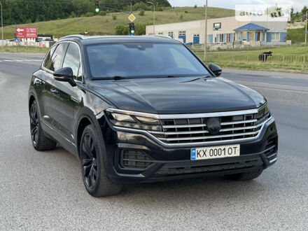 Фольксваген Туарег 2019 у Рівному на Automoto.ua Фольксваген Туарег, об'ємом двигуна 3 л та пробігом 250 тис. км за 42700 $, фото 1 на Automoto.ua