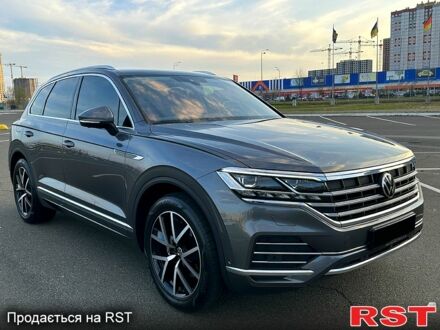 Фольксваген Туарег 2021 в Киеве на Automoto.ua Фольксваген Туарег, объемом двигателя 30 л и пробегом 50 тыс. км за 62999 $, фото 1 на Automoto.ua