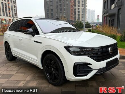 Фольксваген Туарег, объемом двигателя 3 л и пробегом 63 тыс. км за 62999 $, фото 1 на Automoto.ua