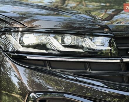 купить новое авто Фольксваген Туарег 2025 года от официального дилера Автодім Атлант на Вацлава Гавела Фольксваген фото