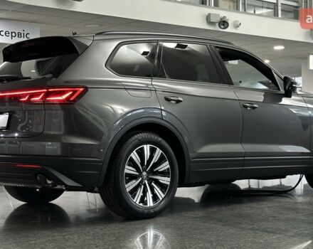 купить новое авто Фольксваген Туарег 2025 года от официального дилера Автодім Атлант на Вацлава Гавела Фольксваген фото