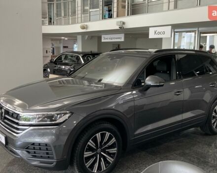 купить новое авто Фольксваген Туарег 2025 года от официального дилера Автодім Атлант на Вацлава Гавела Фольксваген фото