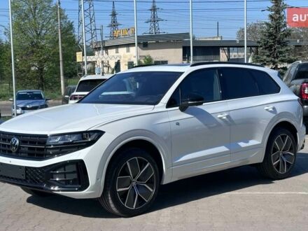 Фольксваген Туарег, объемом двигателя 2.97 л и пробегом 0 тыс. км за 92360 $, фото 1 на Automoto.ua
