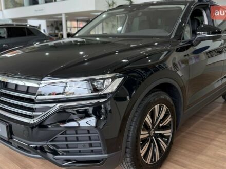 Фольксваген Туарег 2025 у Житомирі на Automoto.ua Фольксваген Туарег, об'ємом двигуна 2.97 л та пробігом 0 тис. км за 69771 $, фото 1 на Automoto.ua