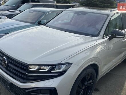 Фольксваген Туарег, объемом двигателя 2.97 л и пробегом 0 тыс. км за 89670 $, фото 1 на Automoto.ua