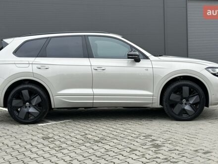 Фольксваген Туарег, объемом двигателя 2.97 л и пробегом 0 тыс. км за 88000 $, фото 1 на Automoto.ua