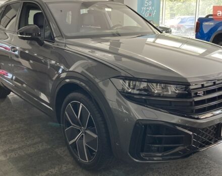 купить новое авто Фольксваген Туарег 2025 года от официального дилера Автодім Атлант на Вацлава Гавела Фольксваген фото
