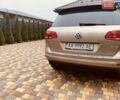 Желтый Фольксваген Туарег, объемом двигателя 3 л и пробегом 239 тыс. км за 32000 $, фото 4 на Automoto.ua