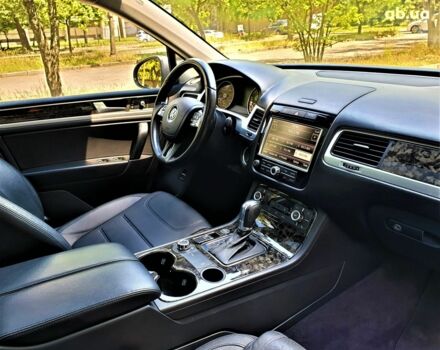 Серый Фольксваген Туарег, объемом двигателя 0 л и пробегом 149 тыс. км за 18400 $, фото 12 на Automoto.ua