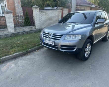 Серый Фольксваген Туарег, объемом двигателя 2.5 л и пробегом 445 тыс. км за 5100 $, фото 5 на Automoto.ua