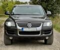 Сірий Фольксваген Туарег, об'ємом двигуна 3 л та пробігом 393 тис. км за 8184 $, фото 1 на Automoto.ua