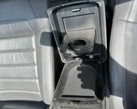 Серый Фольксваген Туарег, объемом двигателя 3 л и пробегом 230 тыс. км за 12500 $, фото 18 на Automoto.ua