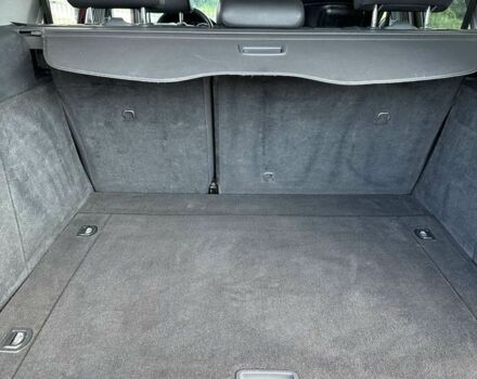 Серый Фольксваген Туарег, объемом двигателя 3 л и пробегом 230 тыс. км за 12500 $, фото 22 на Automoto.ua