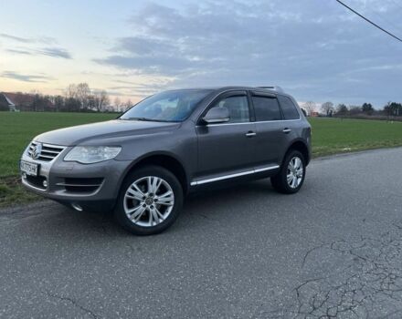 Серый Фольксваген Туарег, объемом двигателя 3 л и пробегом 230 тыс. км за 12500 $, фото 21 на Automoto.ua