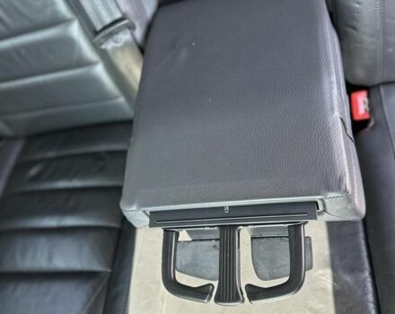 Серый Фольксваген Туарег, объемом двигателя 3 л и пробегом 230 тыс. км за 12500 $, фото 19 на Automoto.ua