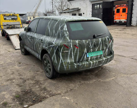 Серый Фольксваген Туарег, объемом двигателя 3.19 л и пробегом 222 тыс. км за 2999 $, фото 4 на Automoto.ua