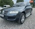 Сірий Фольксваген Туарег, об'ємом двигуна 3.19 л та пробігом 270 тис. км за 6450 $, фото 1 на Automoto.ua