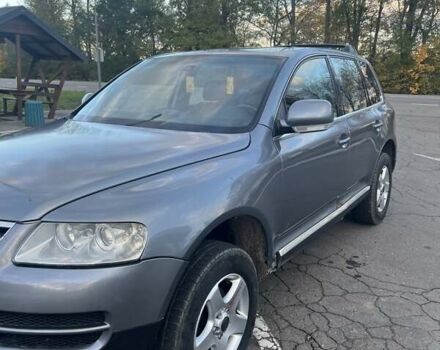 Сірий Фольксваген Туарег, об'ємом двигуна 2.5 л та пробігом 300 тис. км за 5617 $, фото 2 на Automoto.ua