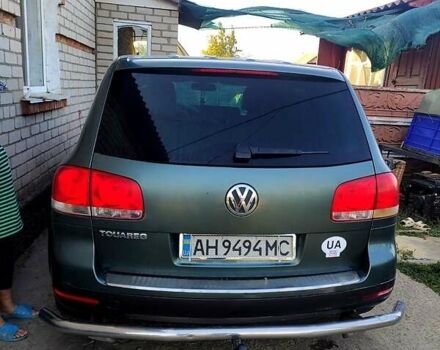 Серый Фольксваген Туарег, объемом двигателя 4.9 л и пробегом 260 тыс. км за 6000 $, фото 5 на Automoto.ua
