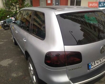 Серый Фольксваген Туарег, объемом двигателя 2.46 л и пробегом 300 тыс. км за 7499 $, фото 11 на Automoto.ua