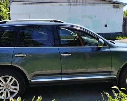 Серый Фольксваген Туарег, объемом двигателя 3.19 л и пробегом 503 тыс. км за 7700 $, фото 18 на Automoto.ua