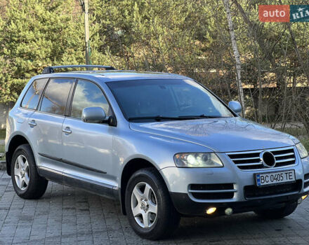 Серый Фольксваген Туарег, объемом двигателя 3.19 л и пробегом 290 тыс. км за 5999 $, фото 3 на Automoto.ua