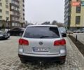 Серый Фольксваген Туарег, объемом двигателя 2.46 л и пробегом 293 тыс. км за 7200 $, фото 23 на Automoto.ua