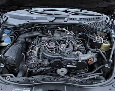 Серый Фольксваген Туарег, объемом двигателя 3 л и пробегом 371 тыс. км за 8500 $, фото 12 на Automoto.ua