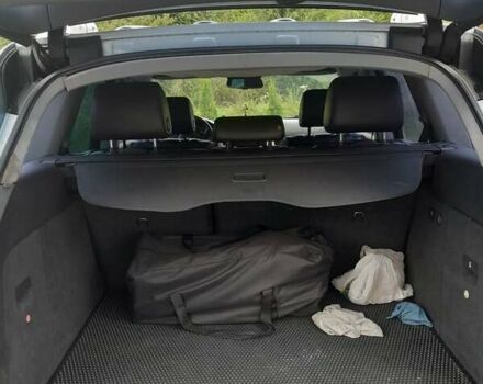 Серый Фольксваген Туарег, объемом двигателя 3.19 л и пробегом 319 тыс. км за 8500 $, фото 6 на Automoto.ua