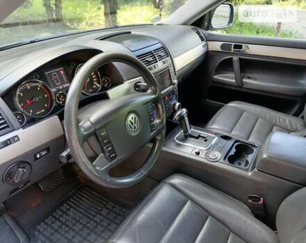 Серый Фольксваген Туарег, объемом двигателя 0 л и пробегом 230 тыс. км за 5900 $, фото 39 на Automoto.ua