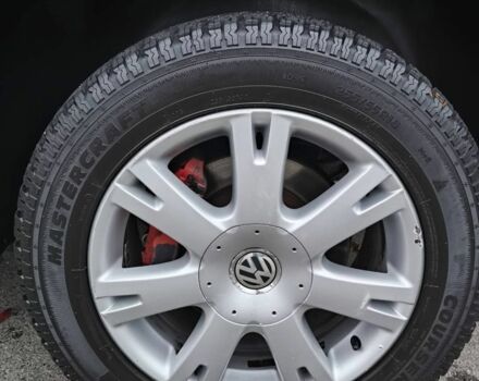 Серый Фольксваген Туарег, объемом двигателя 3 л и пробегом 371 тыс. км за 8500 $, фото 11 на Automoto.ua