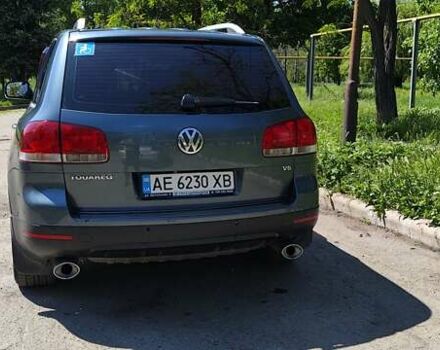 Серый Фольксваген Туарег, объемом двигателя 3.19 л и пробегом 503 тыс. км за 7700 $, фото 7 на Automoto.ua