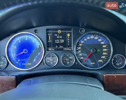 Серый Фольксваген Туарег, объемом двигателя 3.19 л и пробегом 290 тыс. км за 5999 $, фото 14 на Automoto.ua