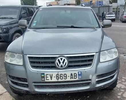 Серый Фольксваген Туарег, объемом двигателя 0 л и пробегом 290 тыс. км за 3000 $, фото 1 на Automoto.ua