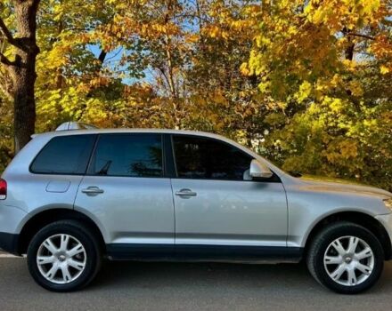 Серый Фольксваген Туарег, объемом двигателя 2 л и пробегом 1 тыс. км за 1881 $, фото 1 на Automoto.ua