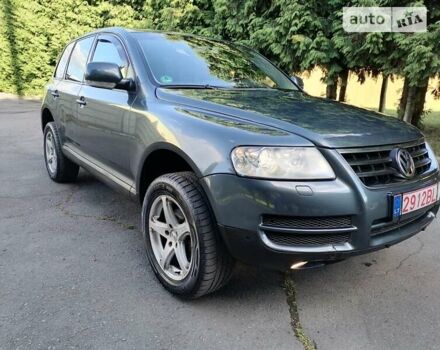 Серый Фольксваген Туарег, объемом двигателя 0 л и пробегом 230 тыс. км за 5900 $, фото 5 на Automoto.ua