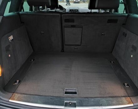 Серый Фольксваген Туарег, объемом двигателя 3 л и пробегом 371 тыс. км за 8500 $, фото 15 на Automoto.ua