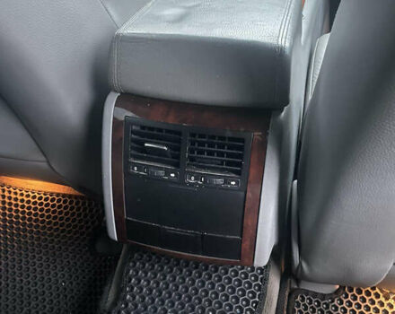 Серый Фольксваген Туарег, объемом двигателя 3.19 л и пробегом 230 тыс. км за 7200 $, фото 14 на Automoto.ua