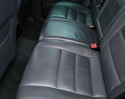 Серый Фольксваген Туарег, объемом двигателя 3 л и пробегом 371 тыс. км за 8500 $, фото 21 на Automoto.ua