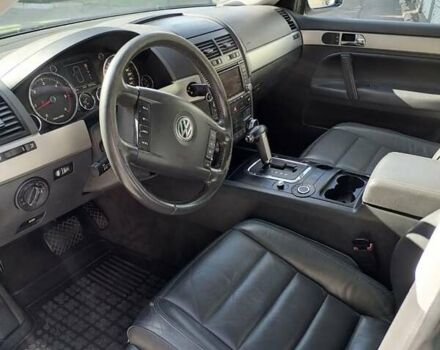 Серый Фольксваген Туарег, объемом двигателя 0 л и пробегом 230 тыс. км за 5900 $, фото 32 на Automoto.ua