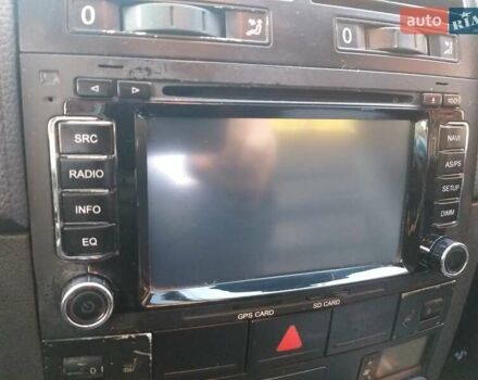 Серый Фольксваген Туарег, объемом двигателя 2.5 л и пробегом 324 тыс. км за 7500 $, фото 14 на Automoto.ua