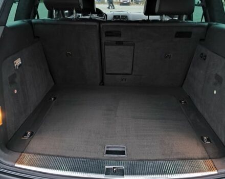 Серый Фольксваген Туарег, объемом двигателя 3 л и пробегом 370 тыс. км за 13000 $, фото 15 на Automoto.ua