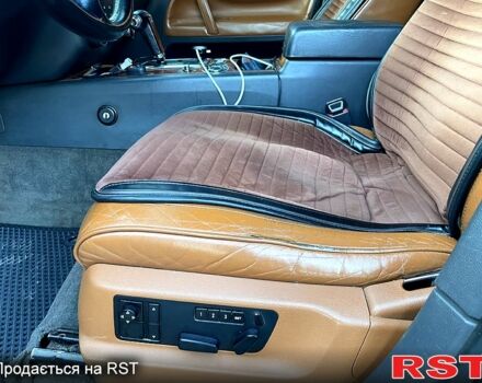 Серый Фольксваген Туарег, объемом двигателя 3.2 л и пробегом 308 тыс. км за 9500 $, фото 7 на Automoto.ua