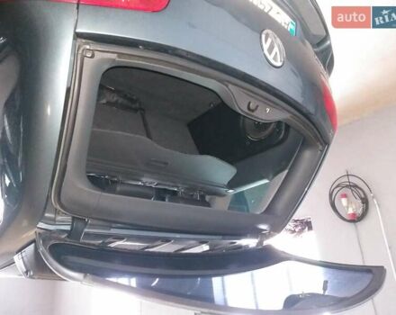 Серый Фольксваген Туарег, объемом двигателя 2.5 л и пробегом 324 тыс. км за 7500 $, фото 9 на Automoto.ua