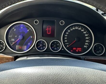 Серый Фольксваген Туарег, объемом двигателя 2.5 л и пробегом 281 тыс. км за 5500 $, фото 5 на Automoto.ua