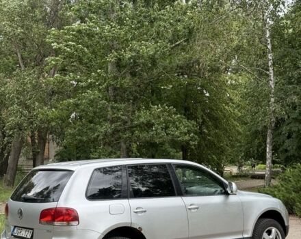 Серый Фольксваген Туарег, объемом двигателя 2 л и пробегом 473 тыс. км за 3700 $, фото 7 на Automoto.ua